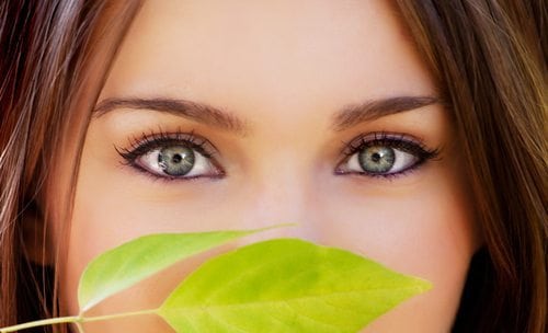 Hazel Eyes: Learn Why People with Greenish Eye Color are Rare! - Guy