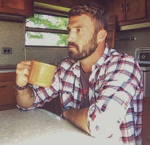 olhar lumbersexual para homens