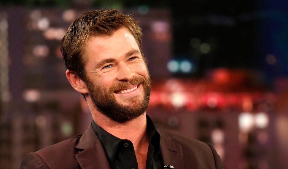 Chris Hemsworth Thor Hair And Beard Style Guide Guy Counseling