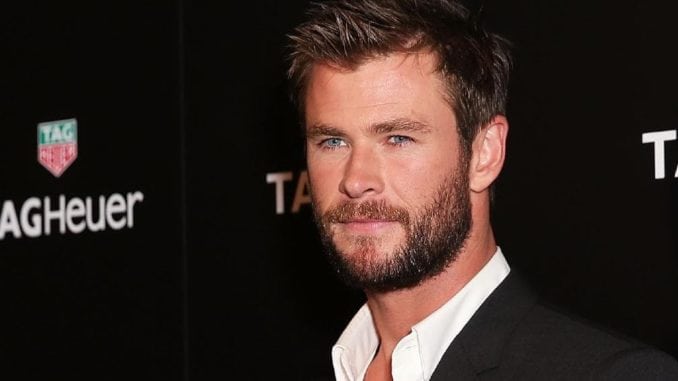 Chris Hemsworth Style Guide for Looking Like a Superhero | Guy Counseling